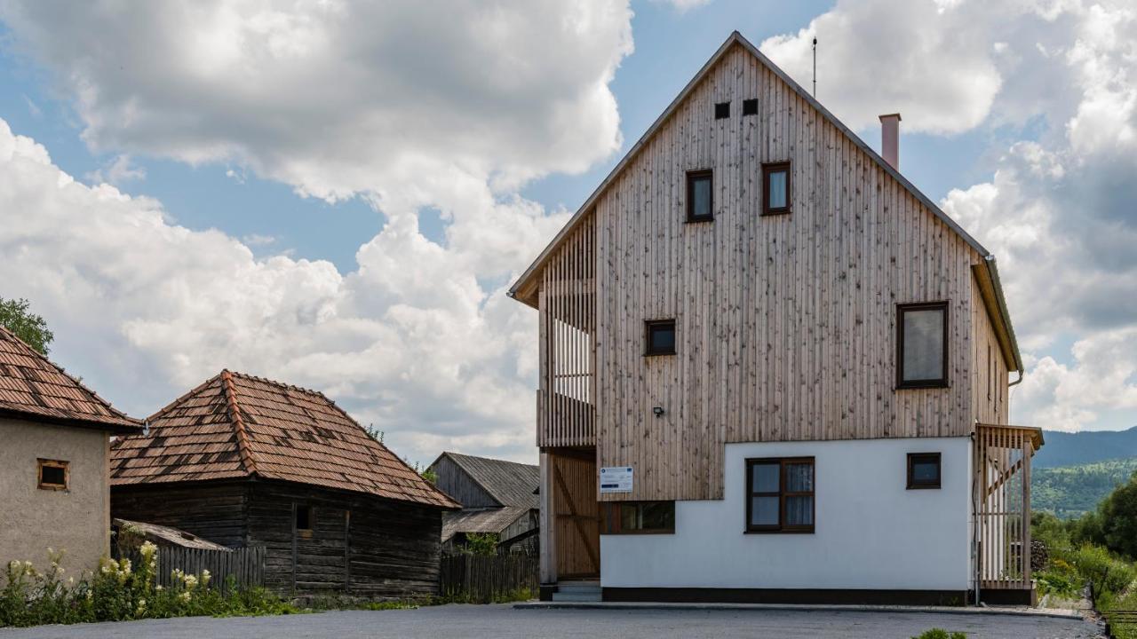 Pensiunea Agroturistica Lukacs Panzio Suseni  Экстерьер фото